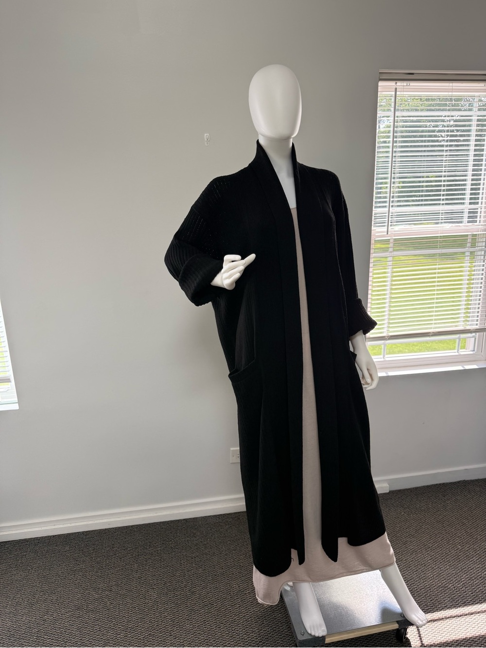 Luxury Wool Black Ribbed Open-Front Longline Cardigan Universal Size - Picture 2 of 15